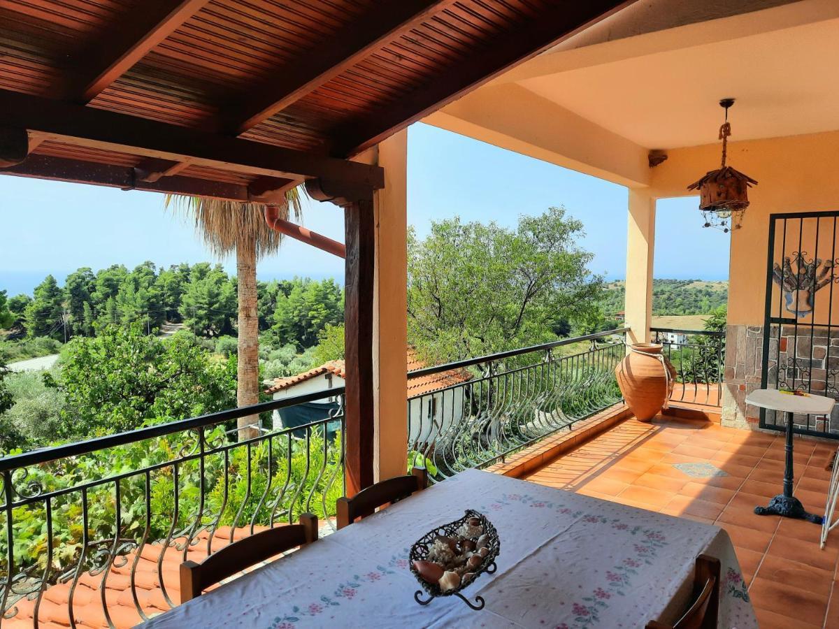 House With View Villa Ajía Paraszkeví Kültér fotó